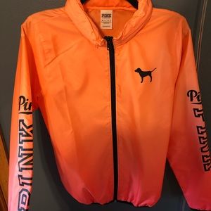 Super cute airy (pink) wind breaker!